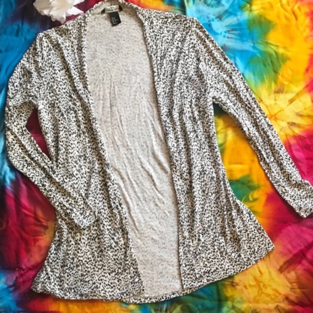 H&M • Open Cardigan